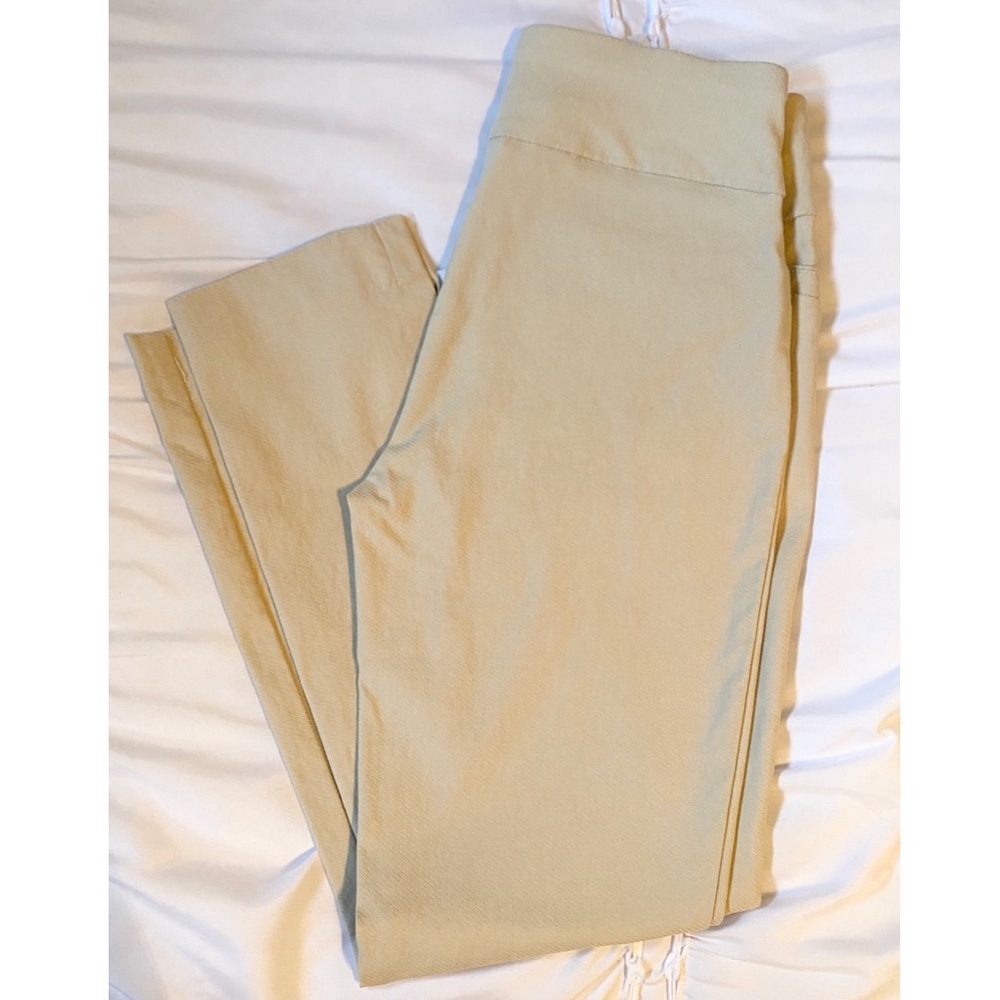 Van Heusen stretch pull on ankle pants